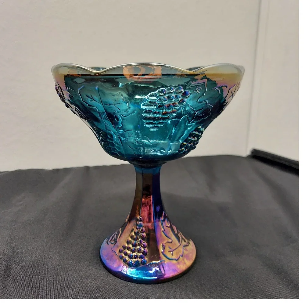 Indiana Glass vintage carnival